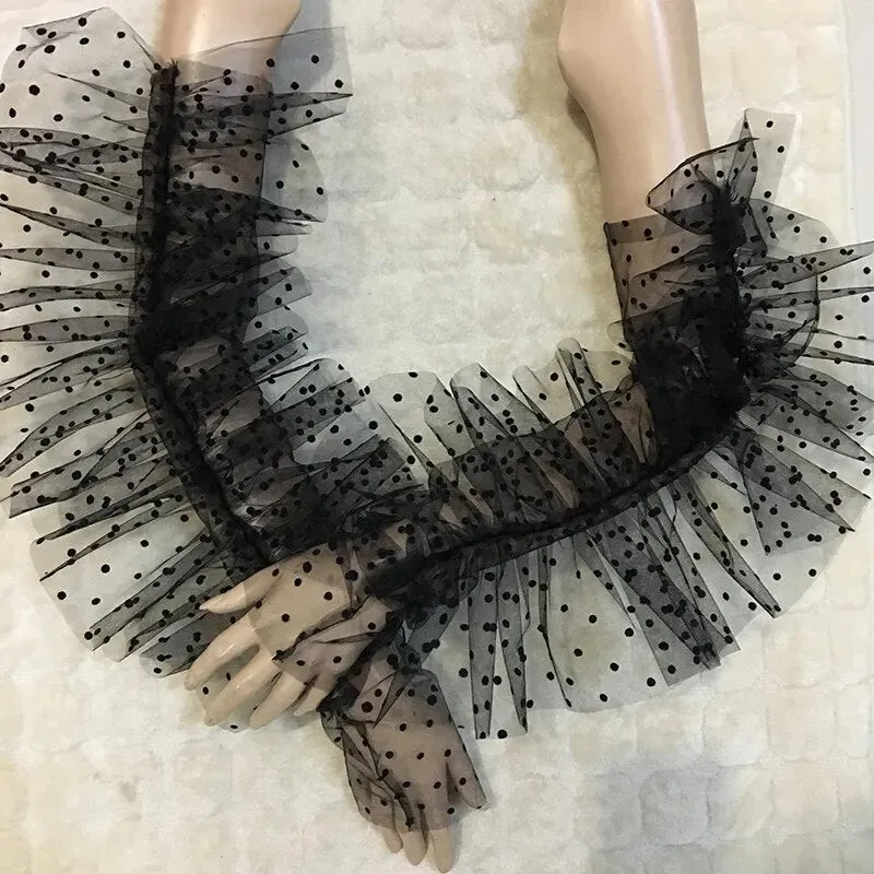 Feminine Vintage Lacey Gloves