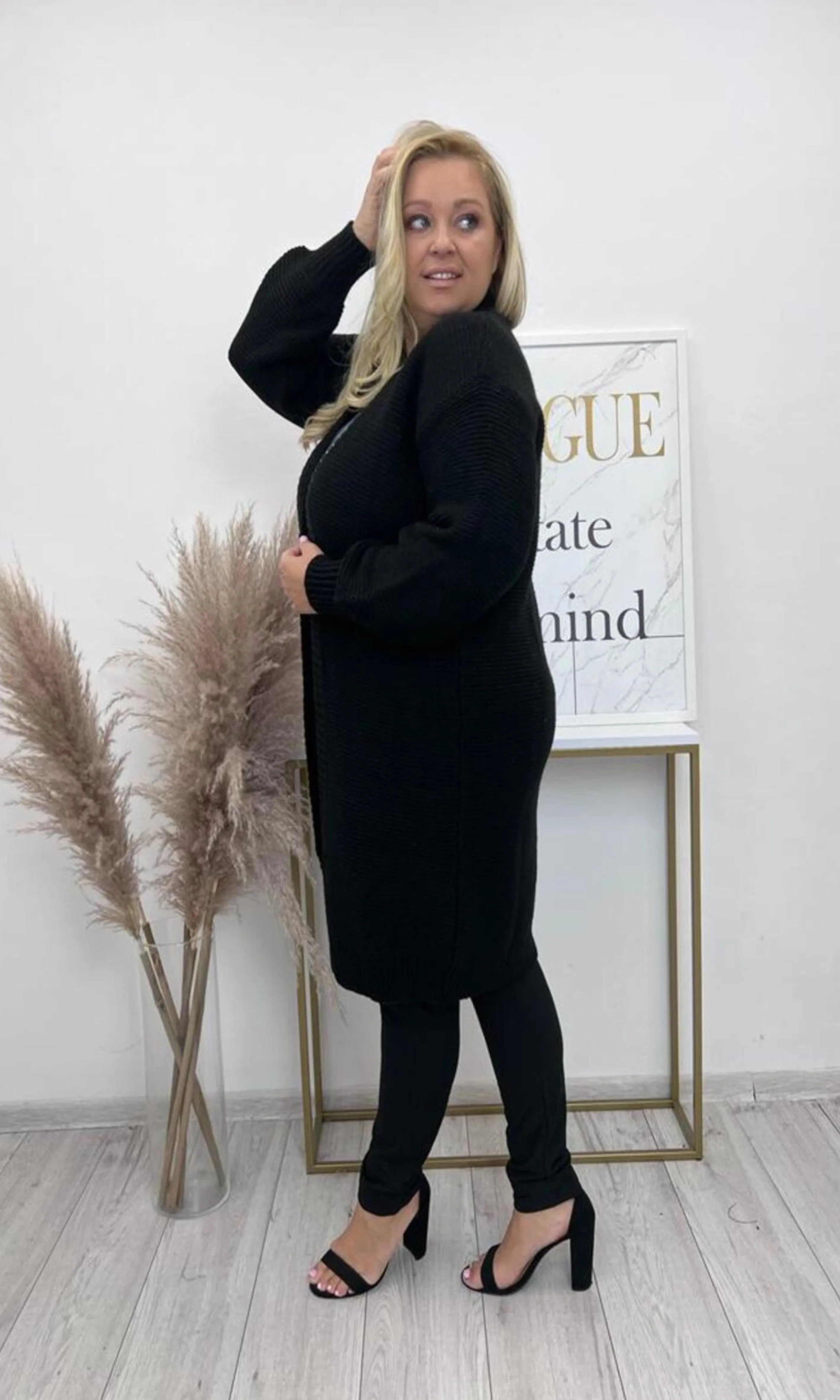 PLUSSIZE Vest Zwart
